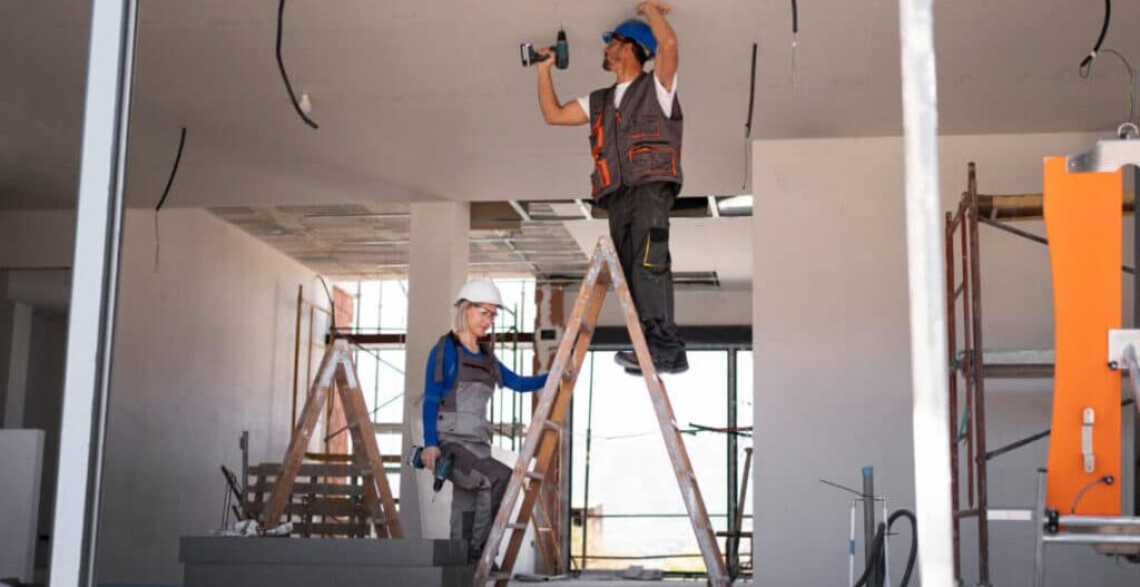 Grupo HECHO A MANO empresa de reformas